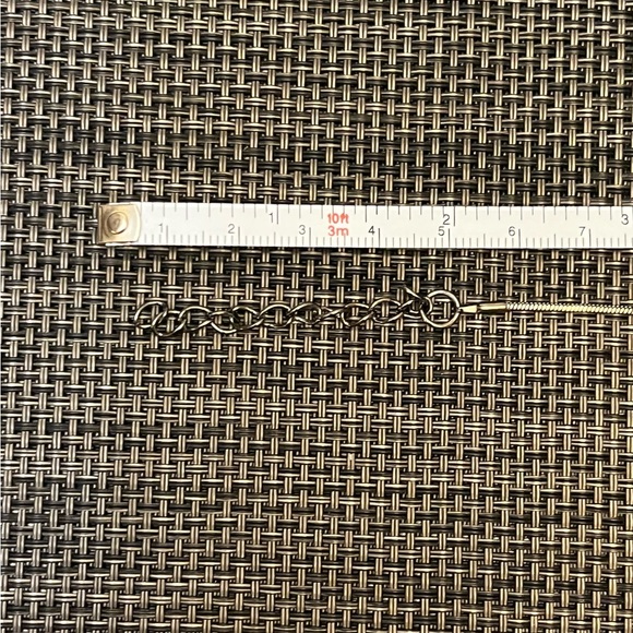 Sparkly Gunmetal Silver-tone Leaf Pendant, Necklace and Earrings Set - Picture 11 of 15